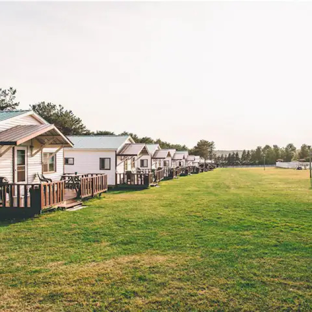 Island Life Cottages-06