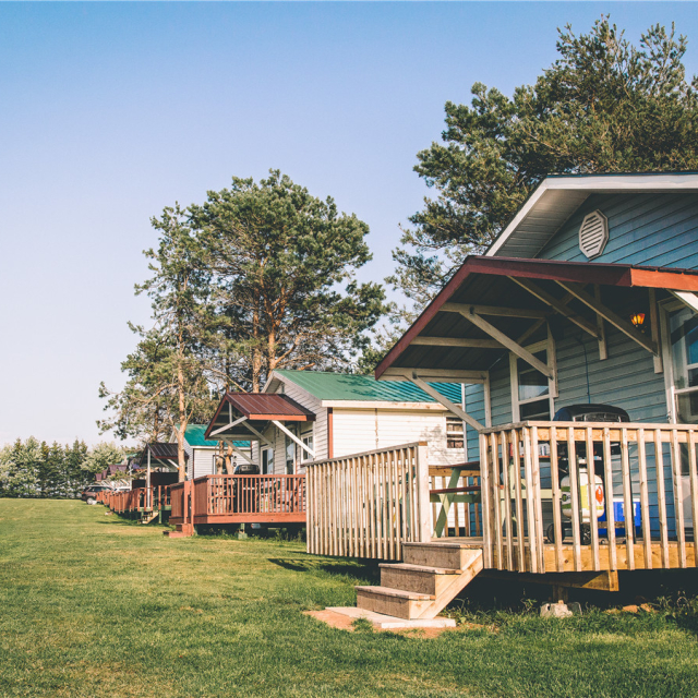 Log Cabin (11)